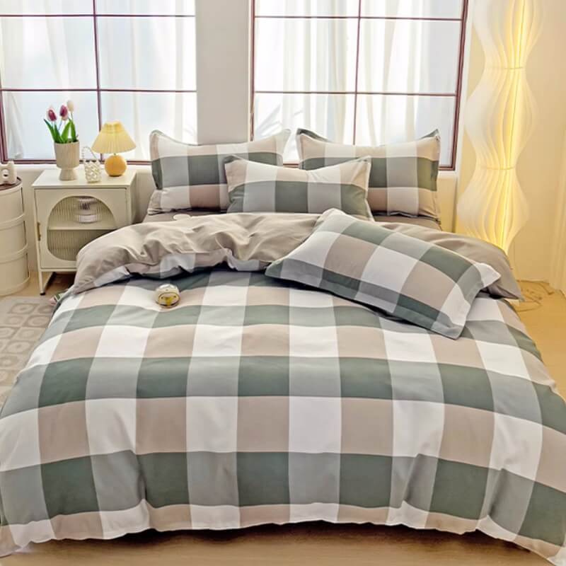Classic Plaid Colour Block Stylish Breathable Bed Sheet Set