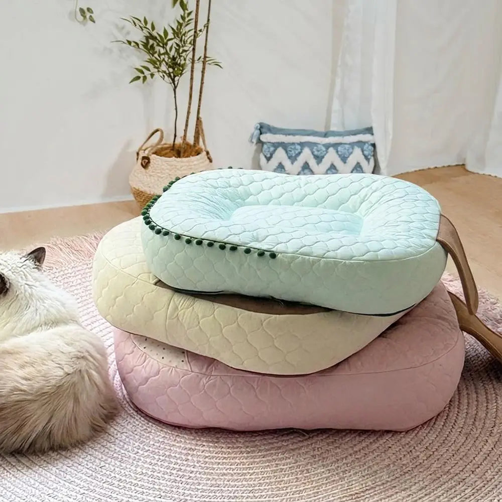 Cooling Ice Silk Heat Absorbing Dog Calming Bed Pet Bed - Ice Cream