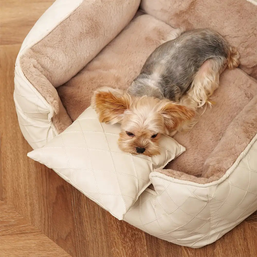Cozy Diamond Faux Leather Square Dog Bed for Puppies