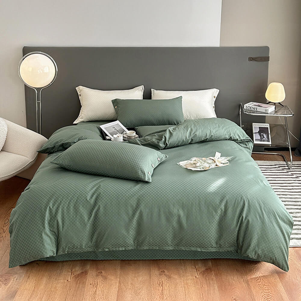 Luxurious Chequerboard Smooth Cotton Sateen Bed Sheet Set
