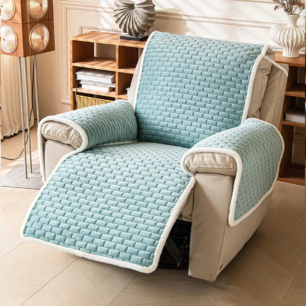 One-Piece Plush Scratch-Resistant Couch Covers with Elastic Straps