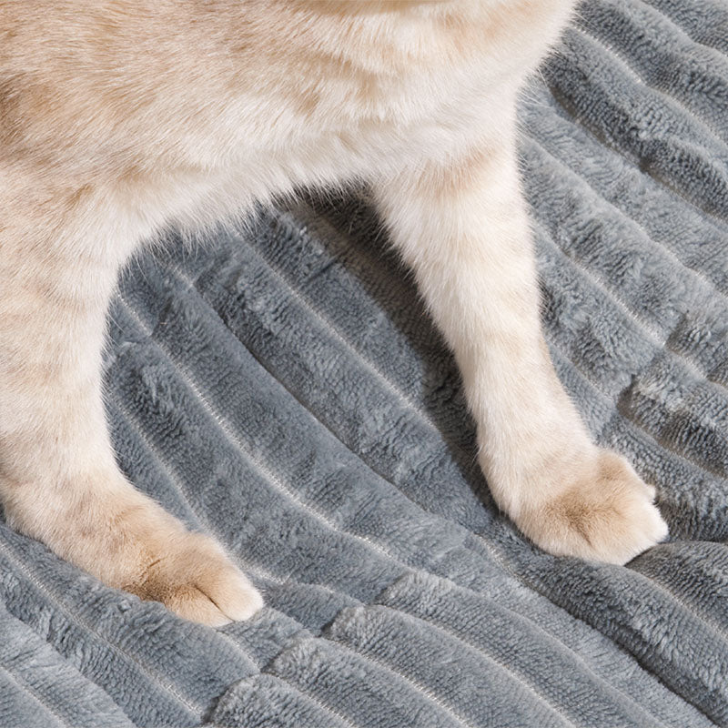 Lazy Soft Flannel Breathable Pet Mat Non-slip Couch Covers