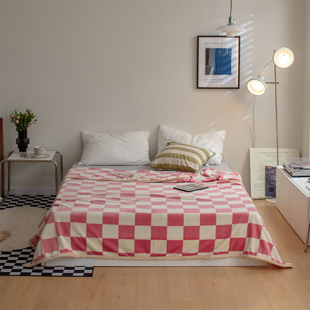 Contrasting Checkerboard Multi-Purpose Flannel Blanket