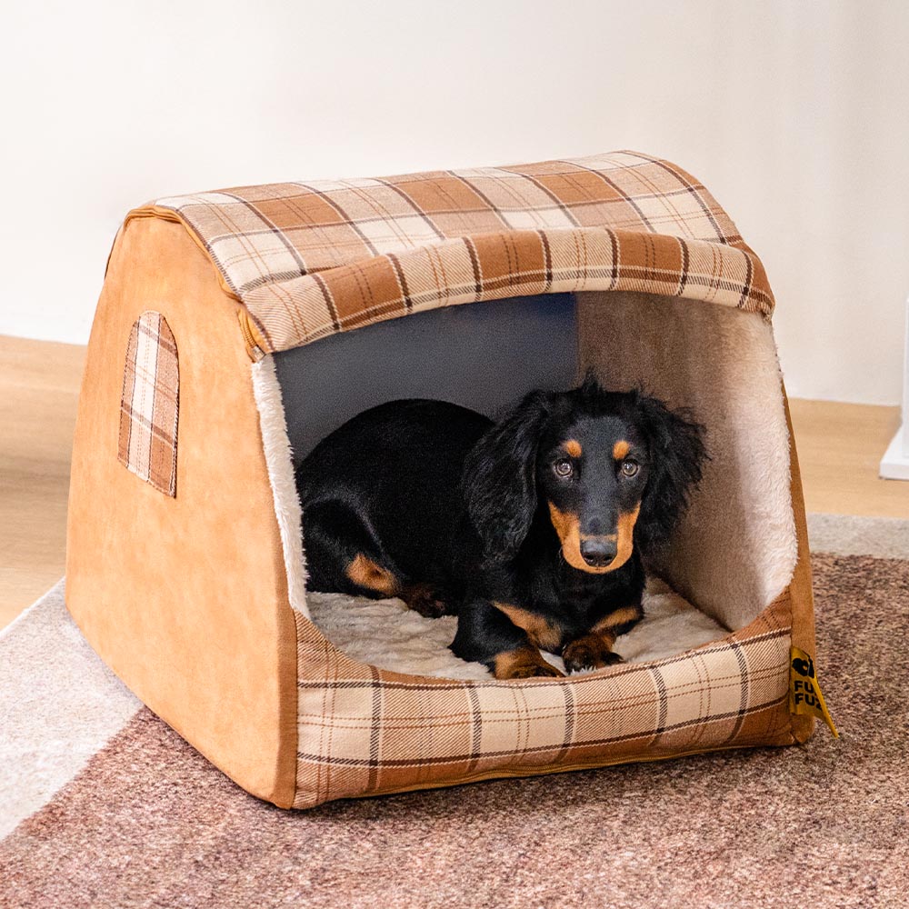 Classical Plaid House Orthopaedic Dog Bed - Retreat Cabin