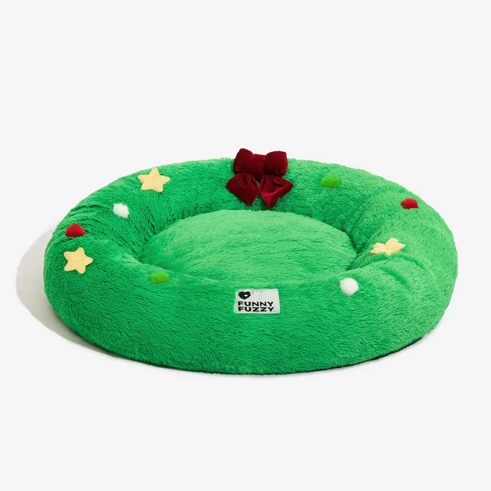 FUNNYFUZZY Christmas Wreath Plush Calming Dog Bed – HolidaySnuggle