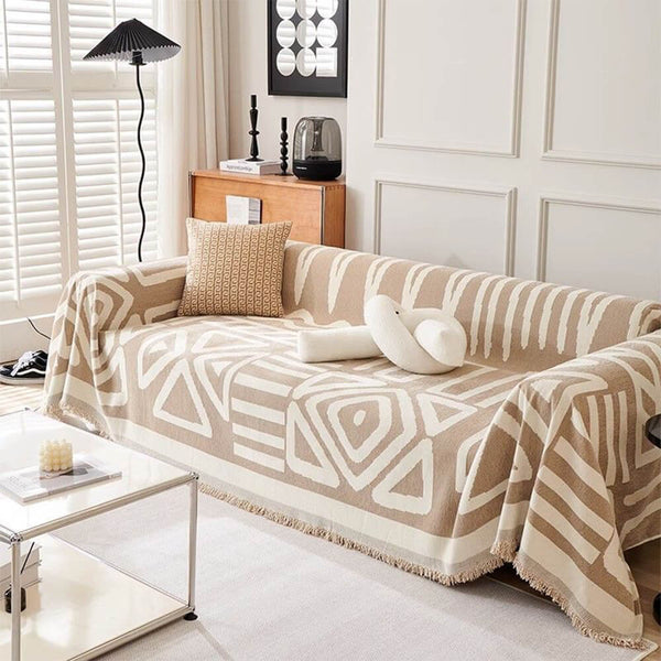 Five-Colour Geometric Couch Cover - Bold Patterns for a Modern Look
