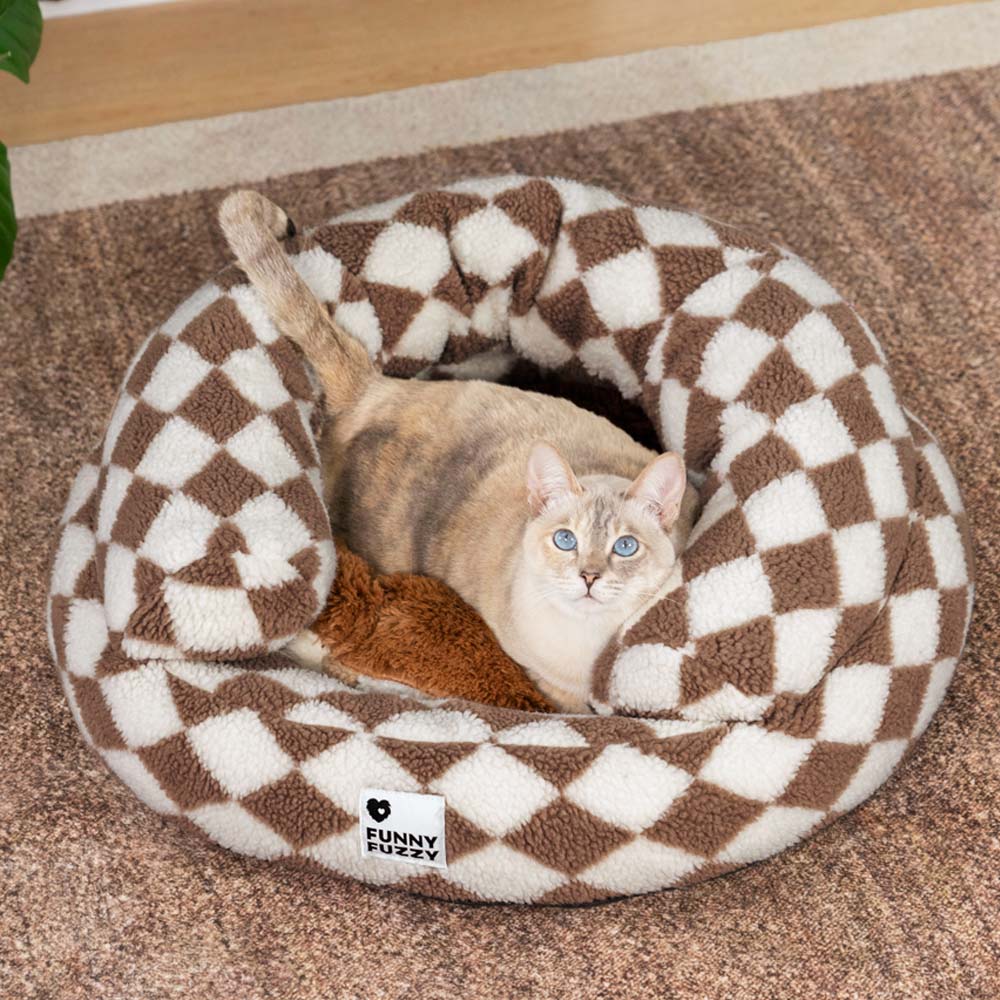 Classic Argyle Washable Bolster Donut Cat Bed - Cosy Haven