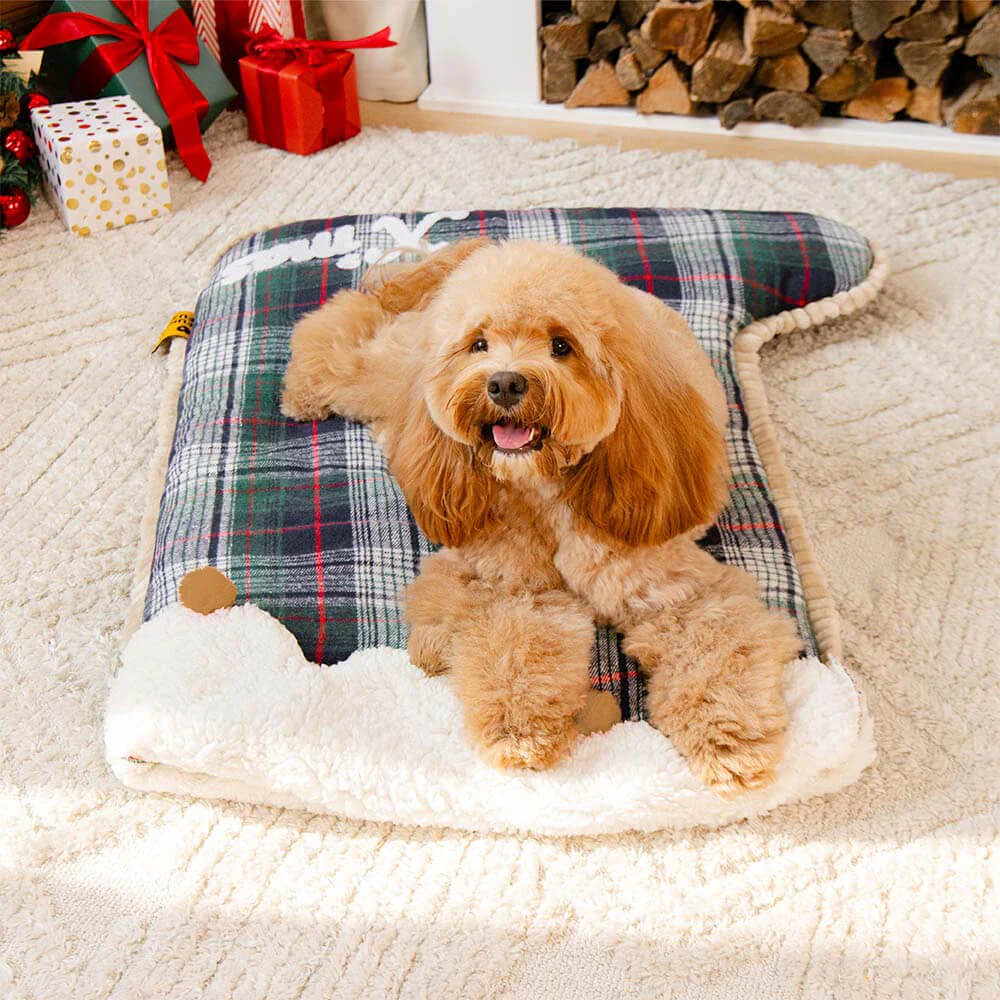FUNNYFUZZY Christmas Stocking Cozy Pet Sleeping Bag Dog Bed – SantaNap