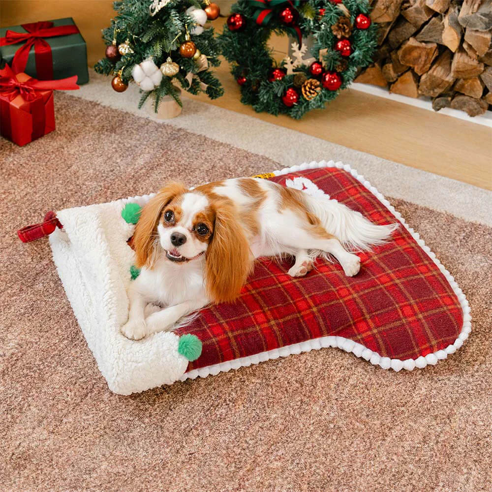 FUNNYFUZZY Christmas Stocking Cozy Pet Sleeping Bag Dog Bed – SantaNap