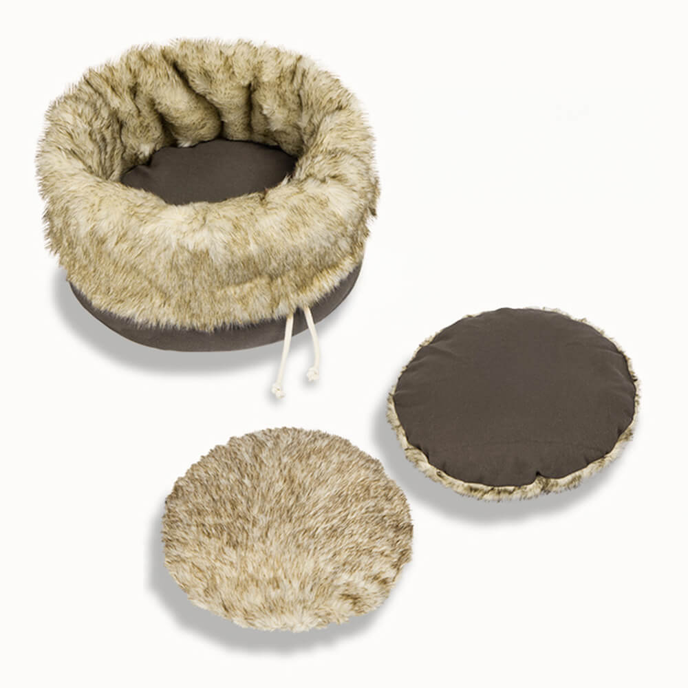 Luxury Warm Cozy Reversible Faux Fur Washable Cat Bed