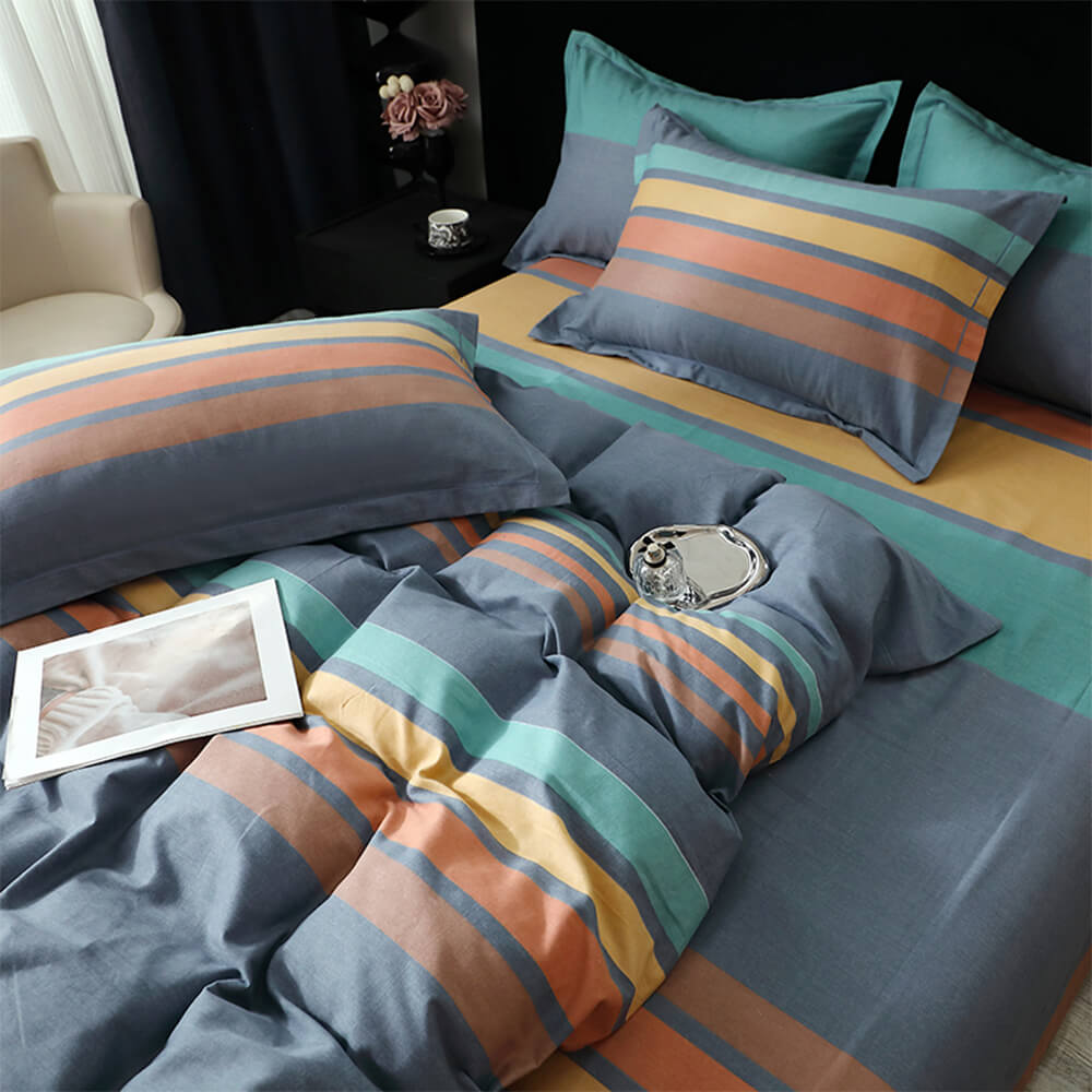 Modern Geometric Striped Design Bed Sheet Set