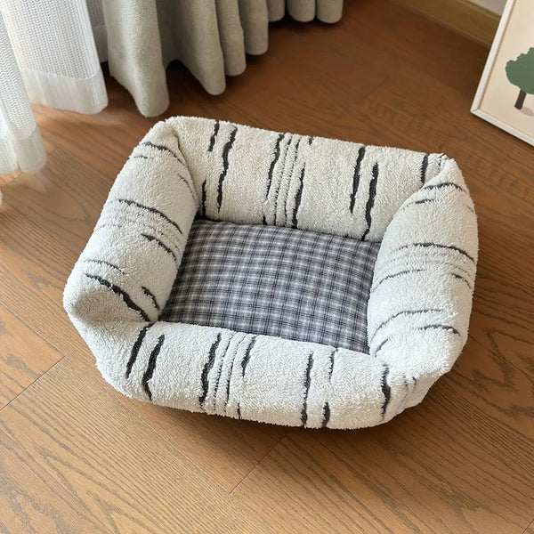 Modern Plaid Plush Thickened Square Calming Dog Bed
