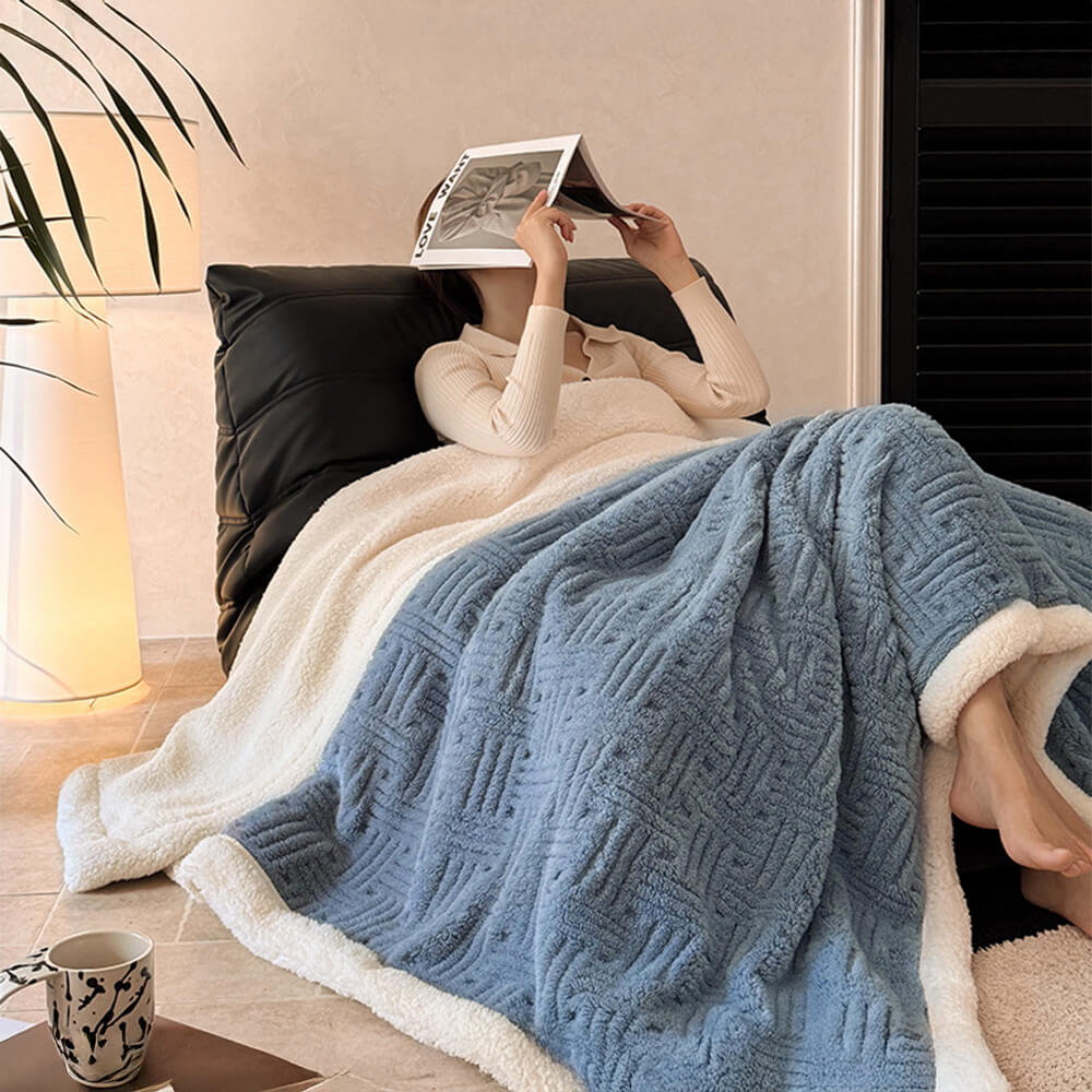 Ultra-Soft Dual-Sided Warm Jacquard Comfort Multi-Functional Blanket