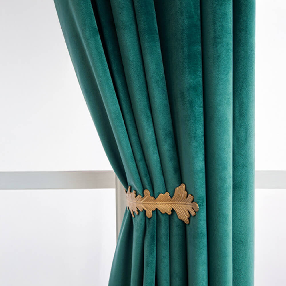 Vintage Solid Velvet Thermal Insulated Blackout Curtains