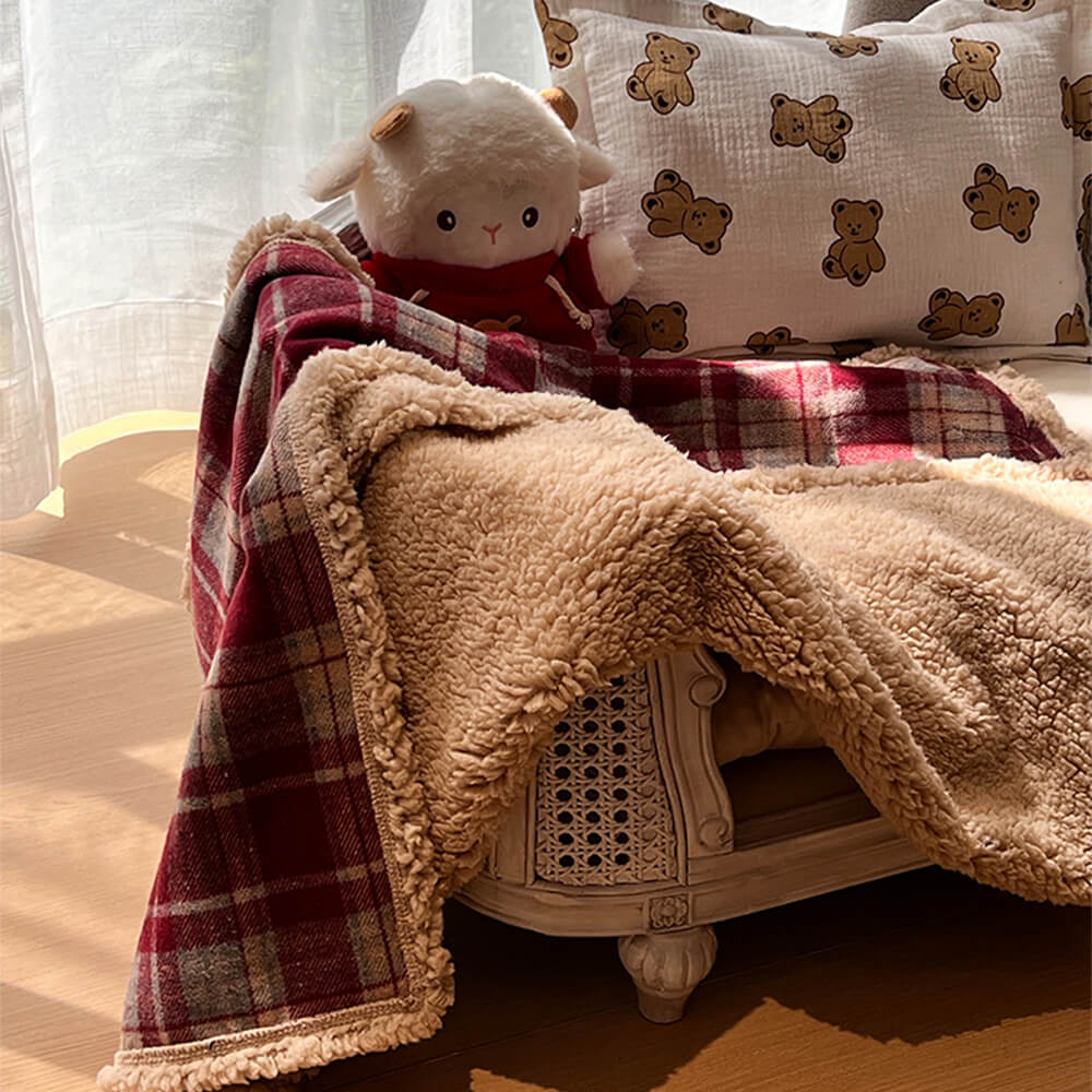 Warm Cozy Plaid Sherpa Fleece Thickened Blanket for Dogs and Cats