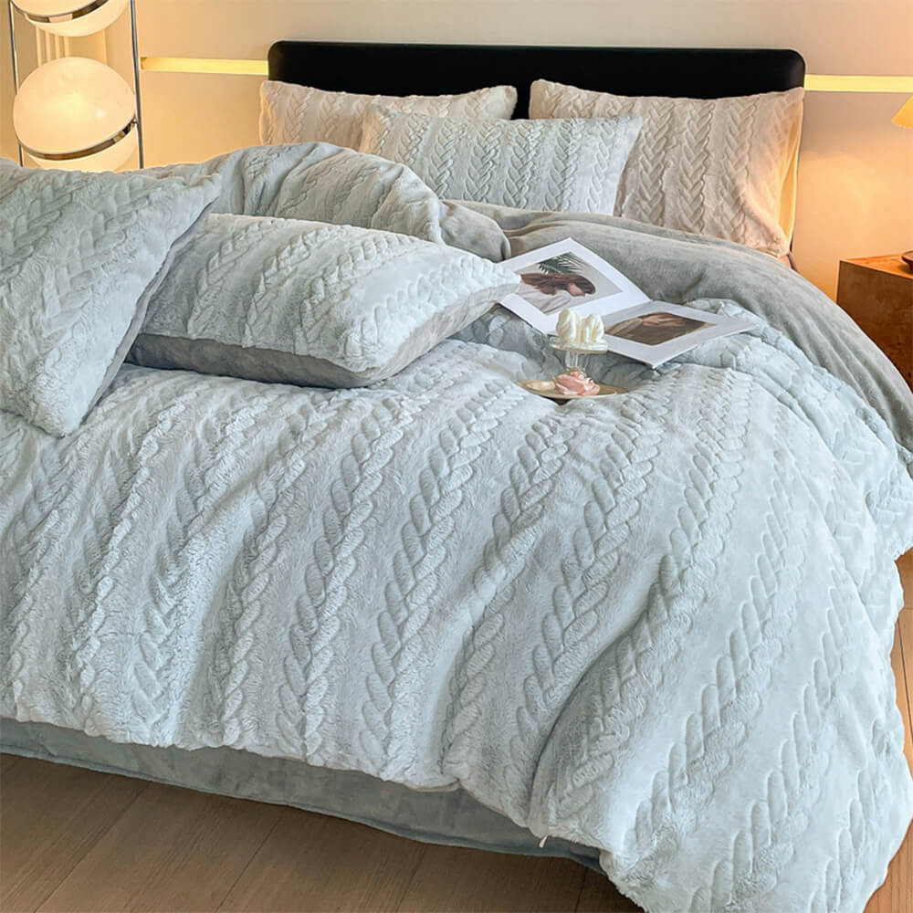 Warm Faux Rabbit Fur Embossed Anti-Static Bed Sheet Set