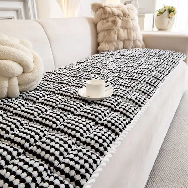 Thick Quilted Anti-Slip Plush Dot Pet-Friendly Pad Couch Cover