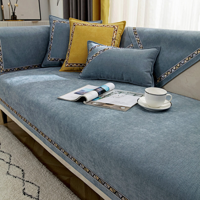 Geometric Decor Solid Colour Chenille Non-Slip Comfort Couch Cover
