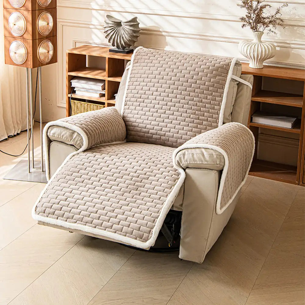 One-Piece Plush Scratch-Resistant Couch Covers with Elastic Straps