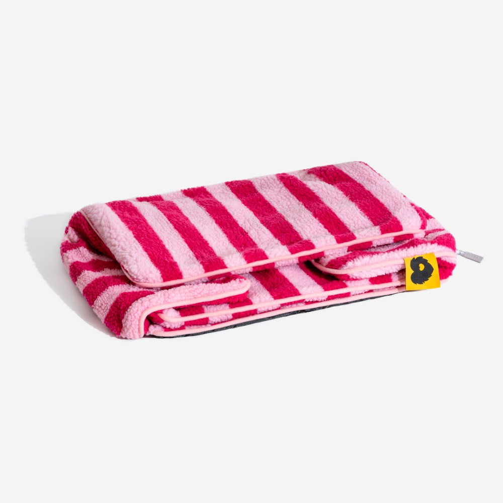 Trendy Striped Faux Lambswool Double Layer Dog & Cat Sofa Bed - Home Office