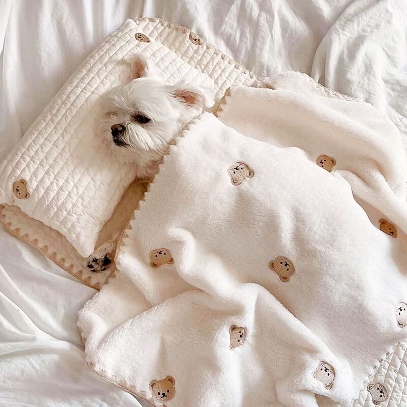 Cosy Embroidered Cotton Pet Pillow Quilt Bed Set