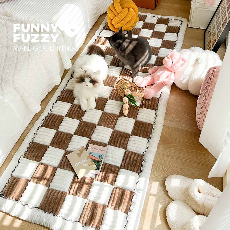 Cream-coloured Large Plaid Square Pet Carpet Bed Couch Cover