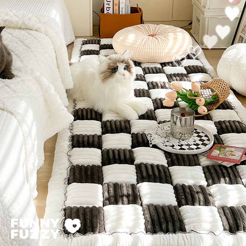 Cream-coloured Large Plaid Square Pet Carpet Bed Couch Cover