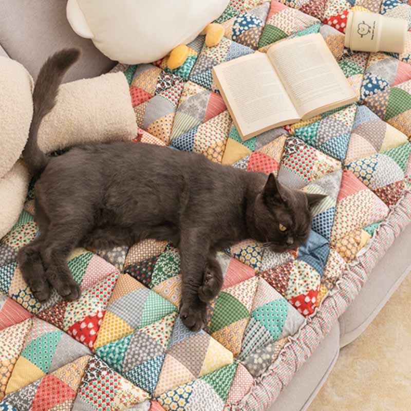 Garden Chic Cotton Pet Friendly Protective Couch Cover