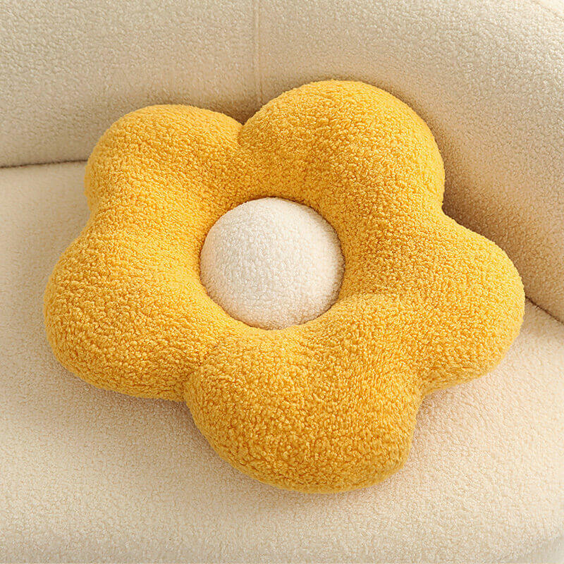 Geometrically Shaped Cute Twist Sofa Pillow